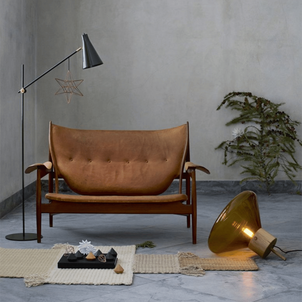 The Hunter Grand Floor Lamp