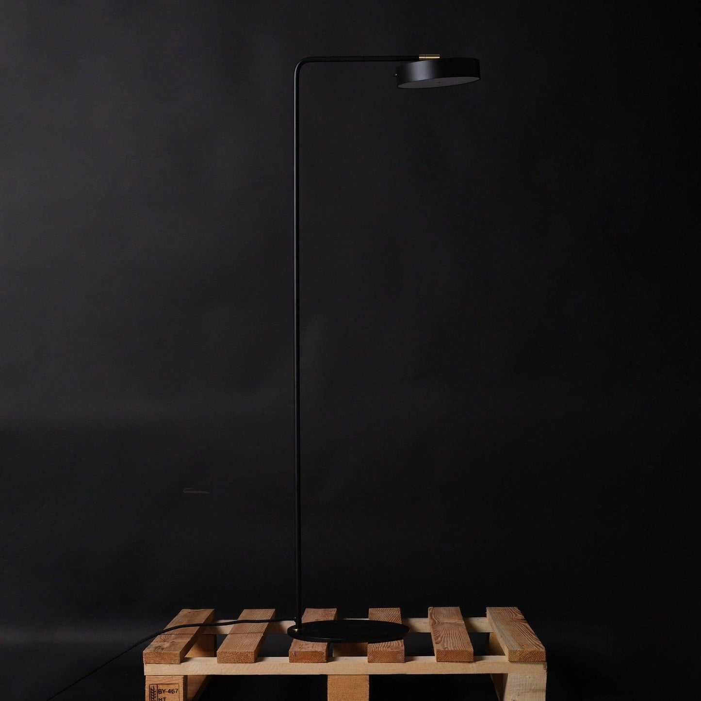 James Floor Lamp