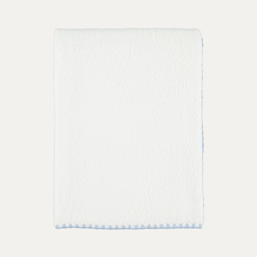 White and Blue Shell Bath Towel