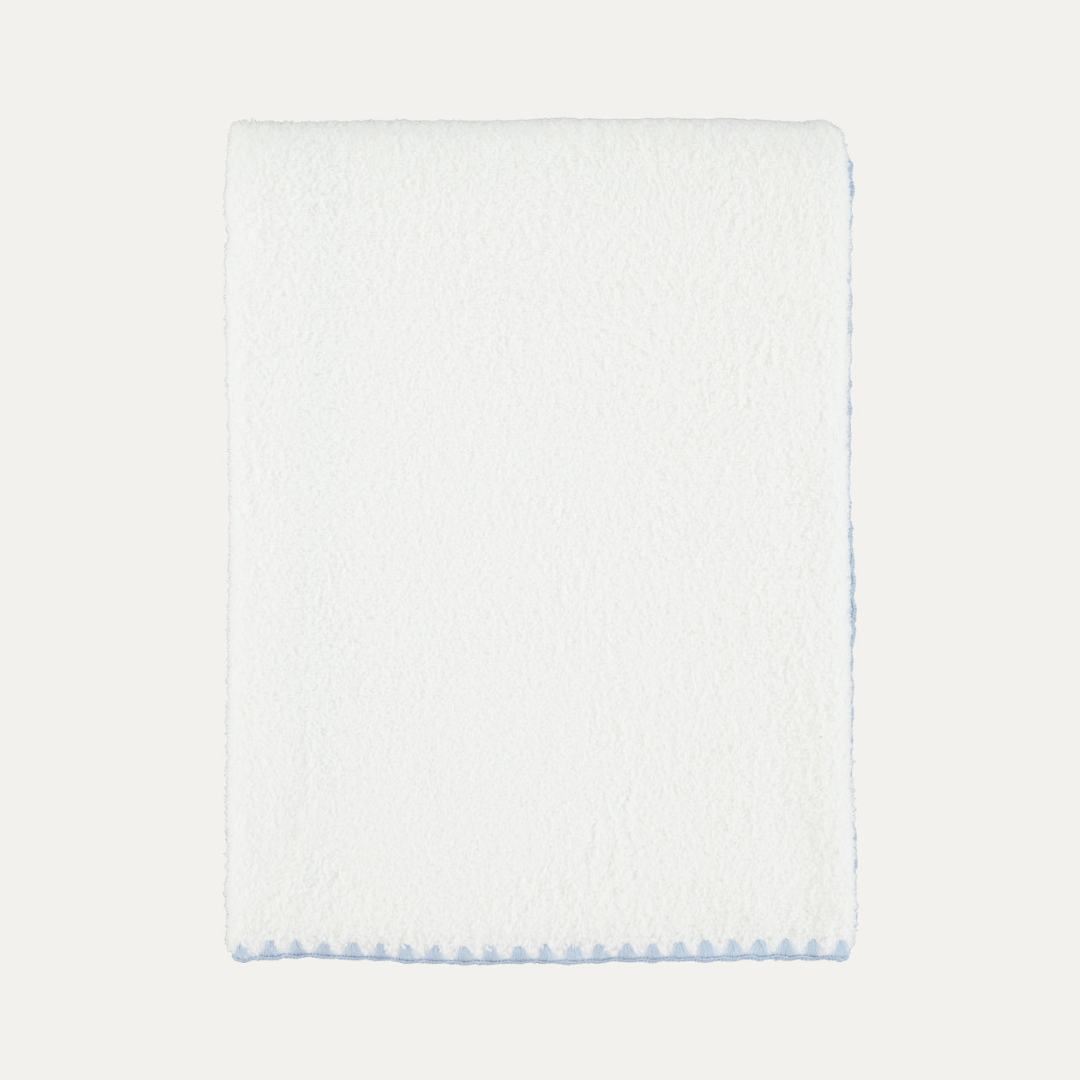 White and Blue Shell Bath Towel