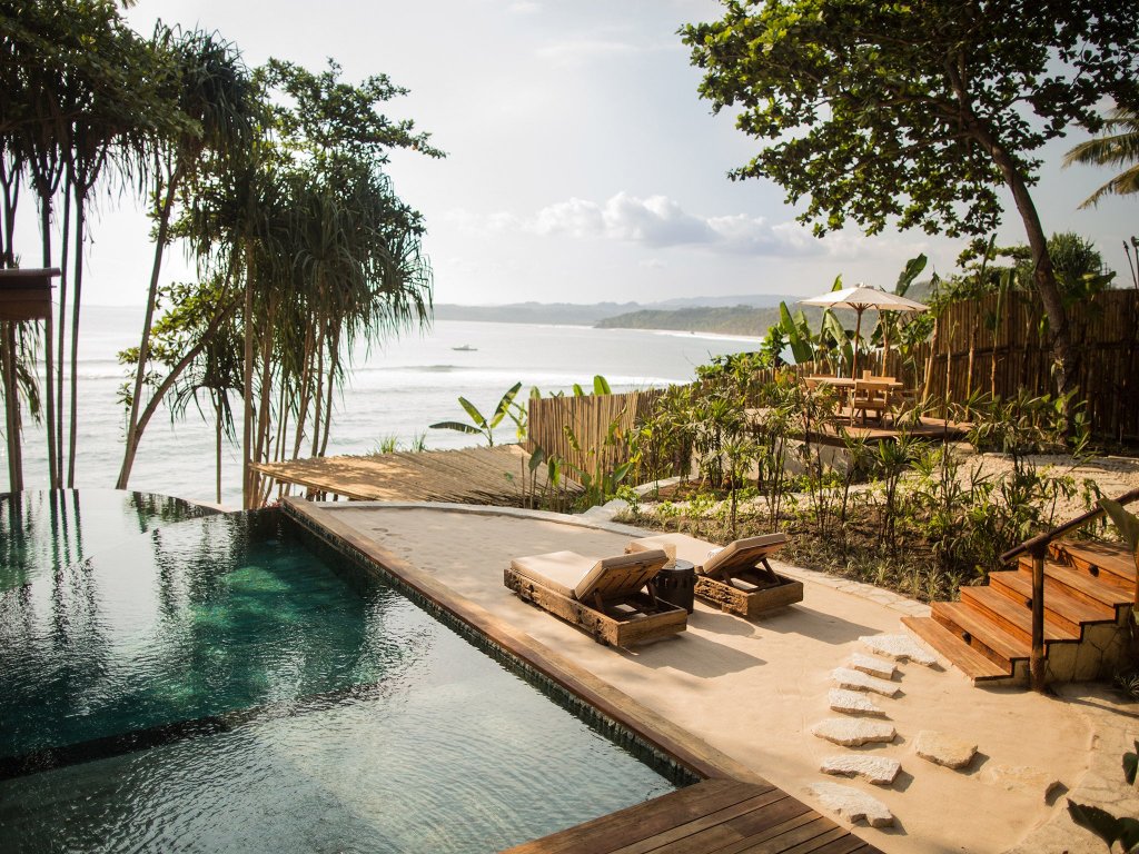 Flân’ Club: Meet Simon Leadsford, Publishing Director of CondéNast Traveller