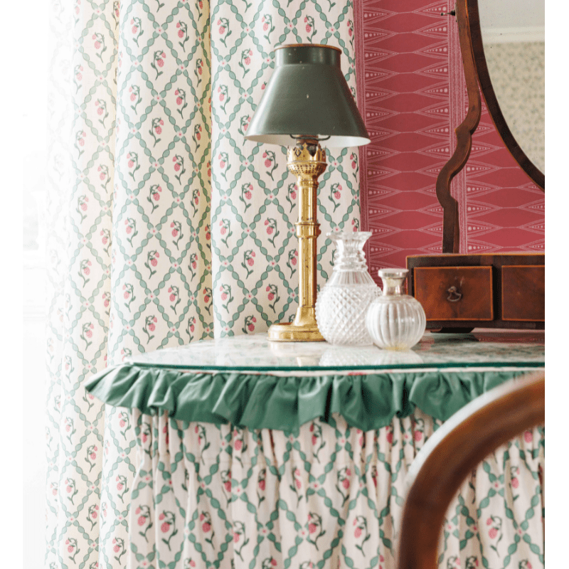 Wild Strawberry Trellis Fabric