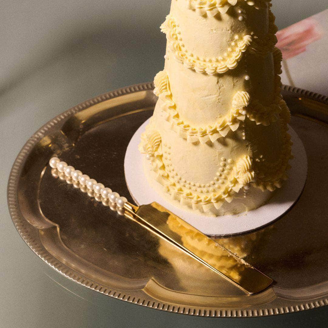 Pearl Cake Knife
