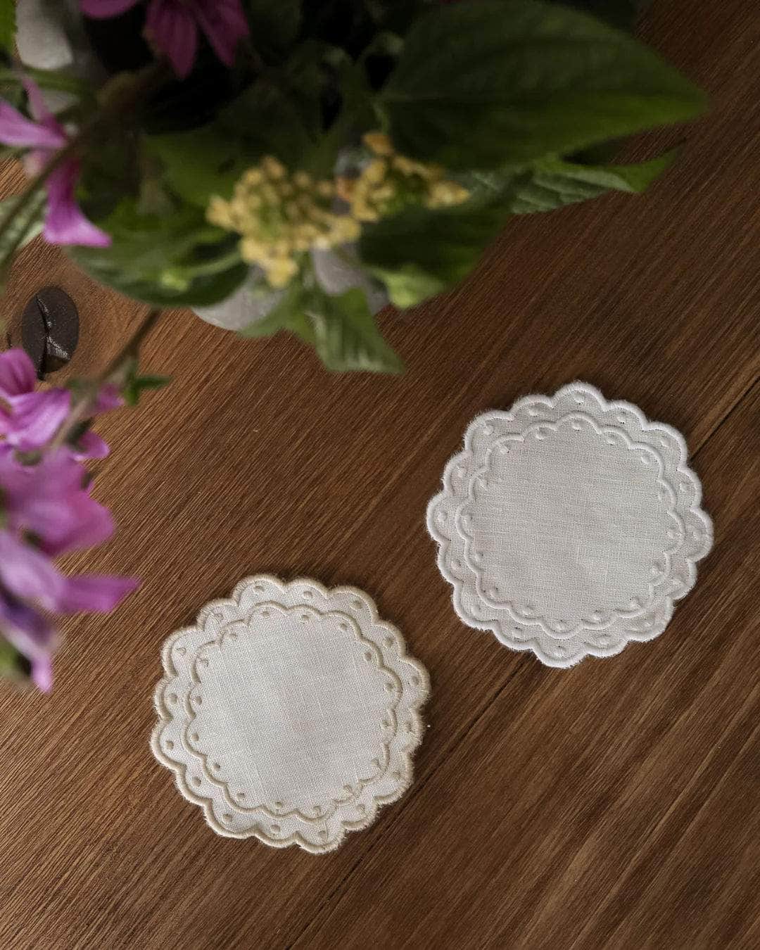 Dots Coaster, White