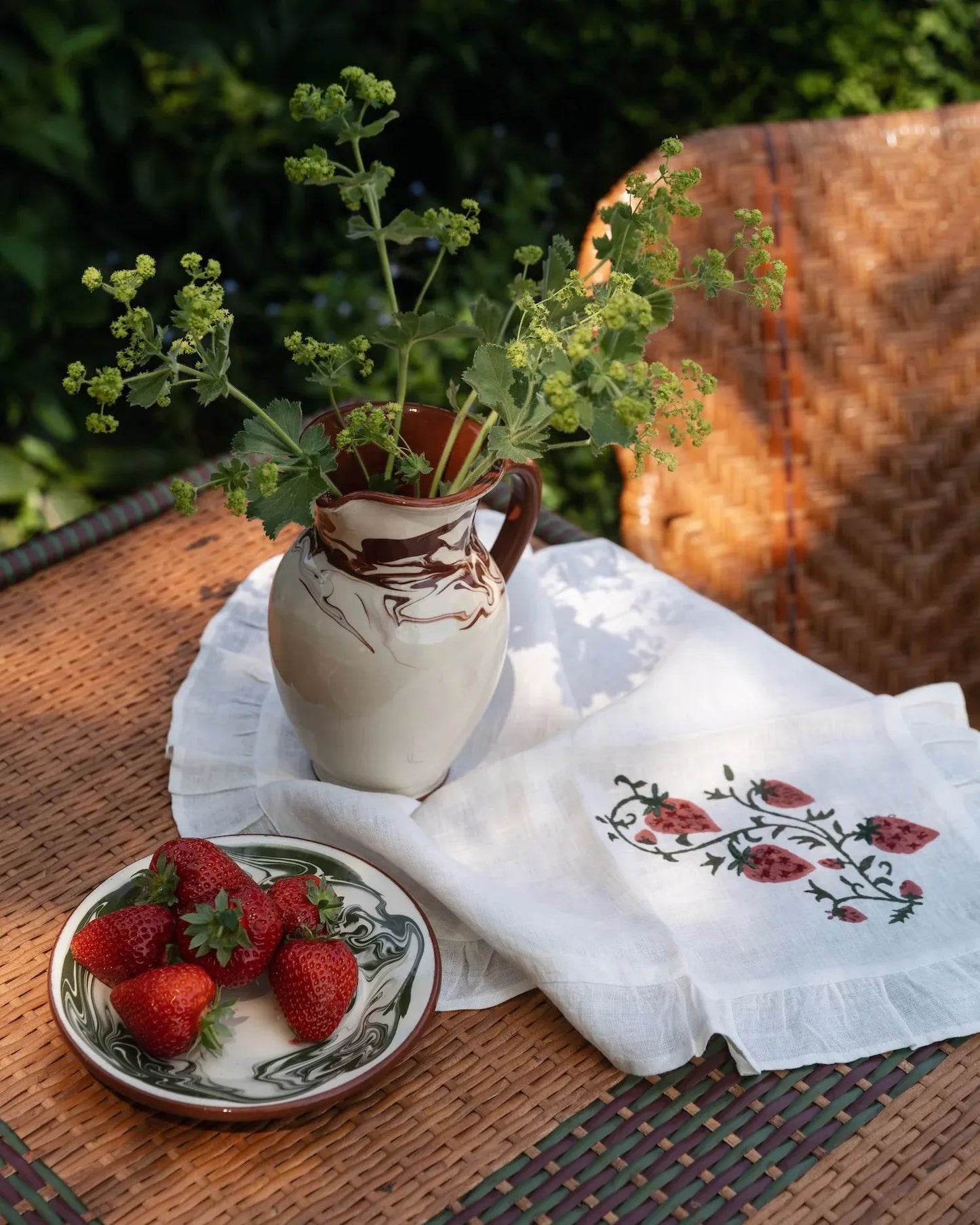 Fraises Des Bois Napkins (Set of 4)