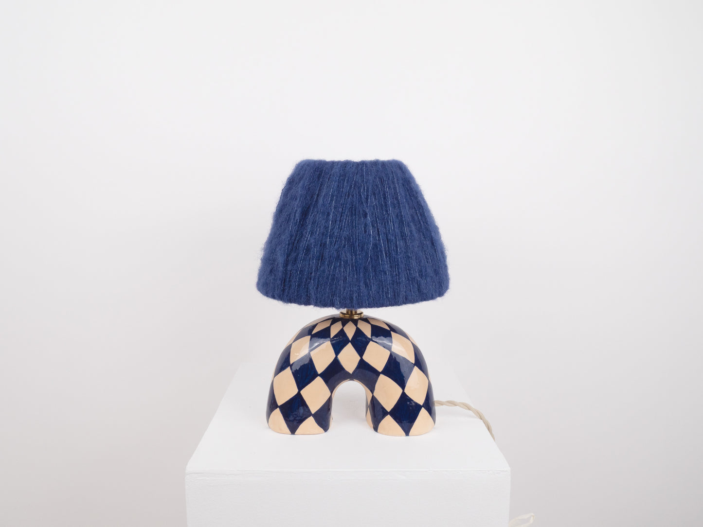 'Me' Table Lamp - Blue Diamond