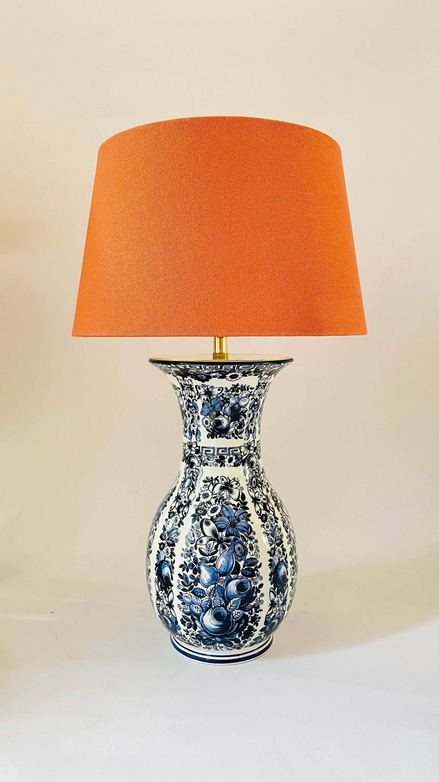 Antique Delfia Lamp