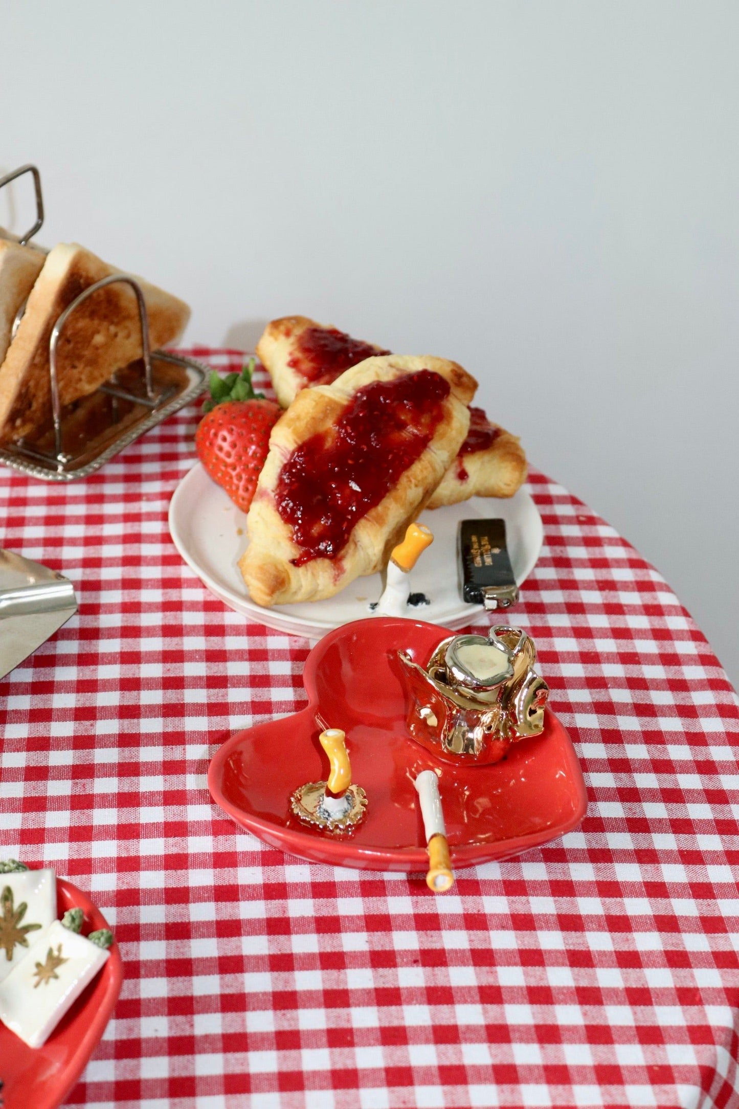 Rounded Champagne Heart Ashtray