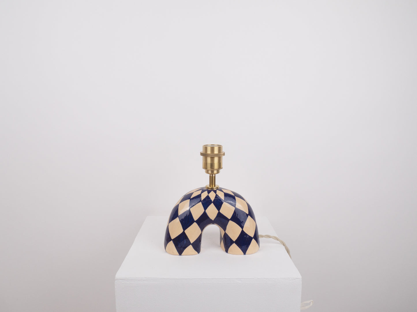 'Me' Table Lamp - Blue Diamond