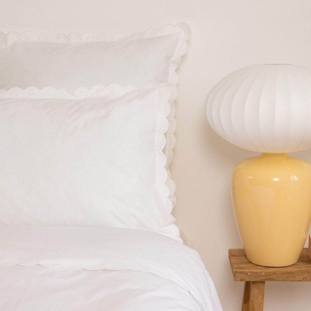 The Scalloped Pillowcases in White Cotton Percale (Set of 2)