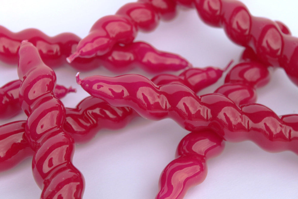 Spiral Taper Candle | Magenta Candlesticks