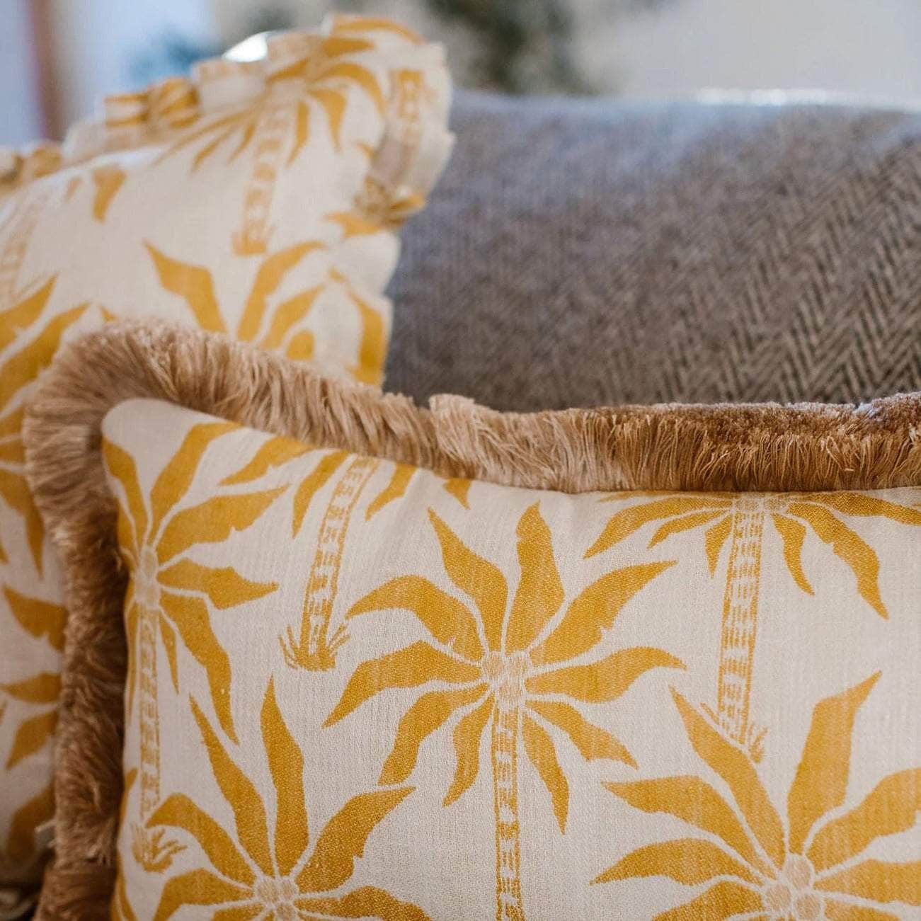 Cushion Laura Mustard & Ecru (50x30cm)