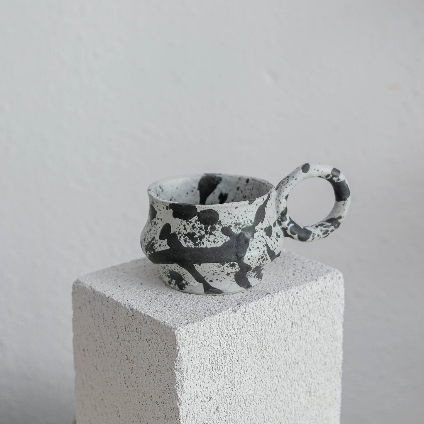 Dalmata S - Porcelain Macchiato Cup - Brush Strokes Black - Set of 2