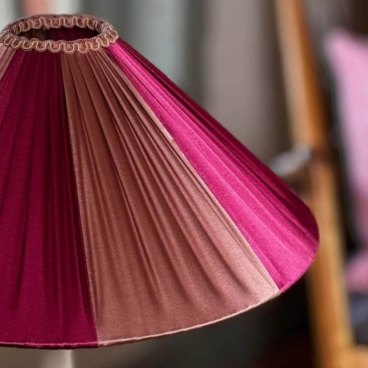 The Stripy Shade - Raspberry & Rose