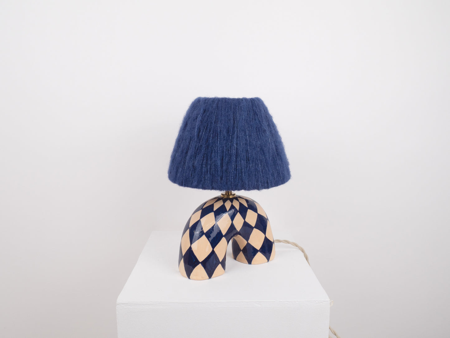 'Me' Table Lamp - Blue Diamond