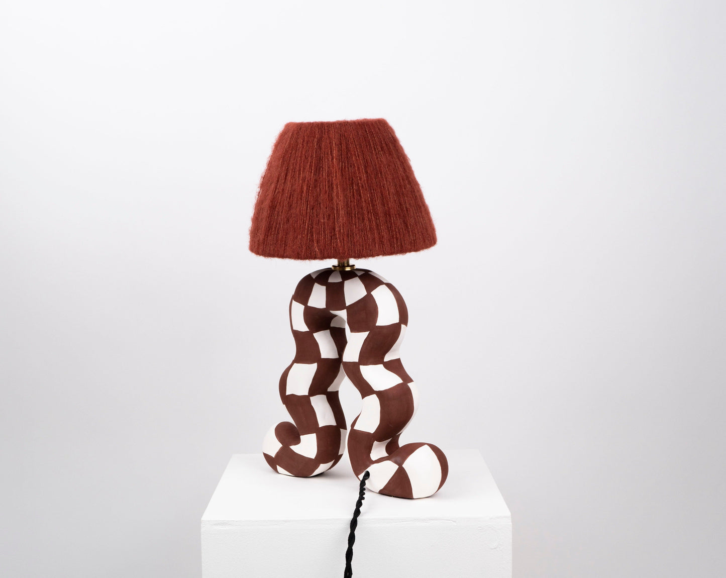 'Wiggle' Table Lamp - Brown & White Checkerboard