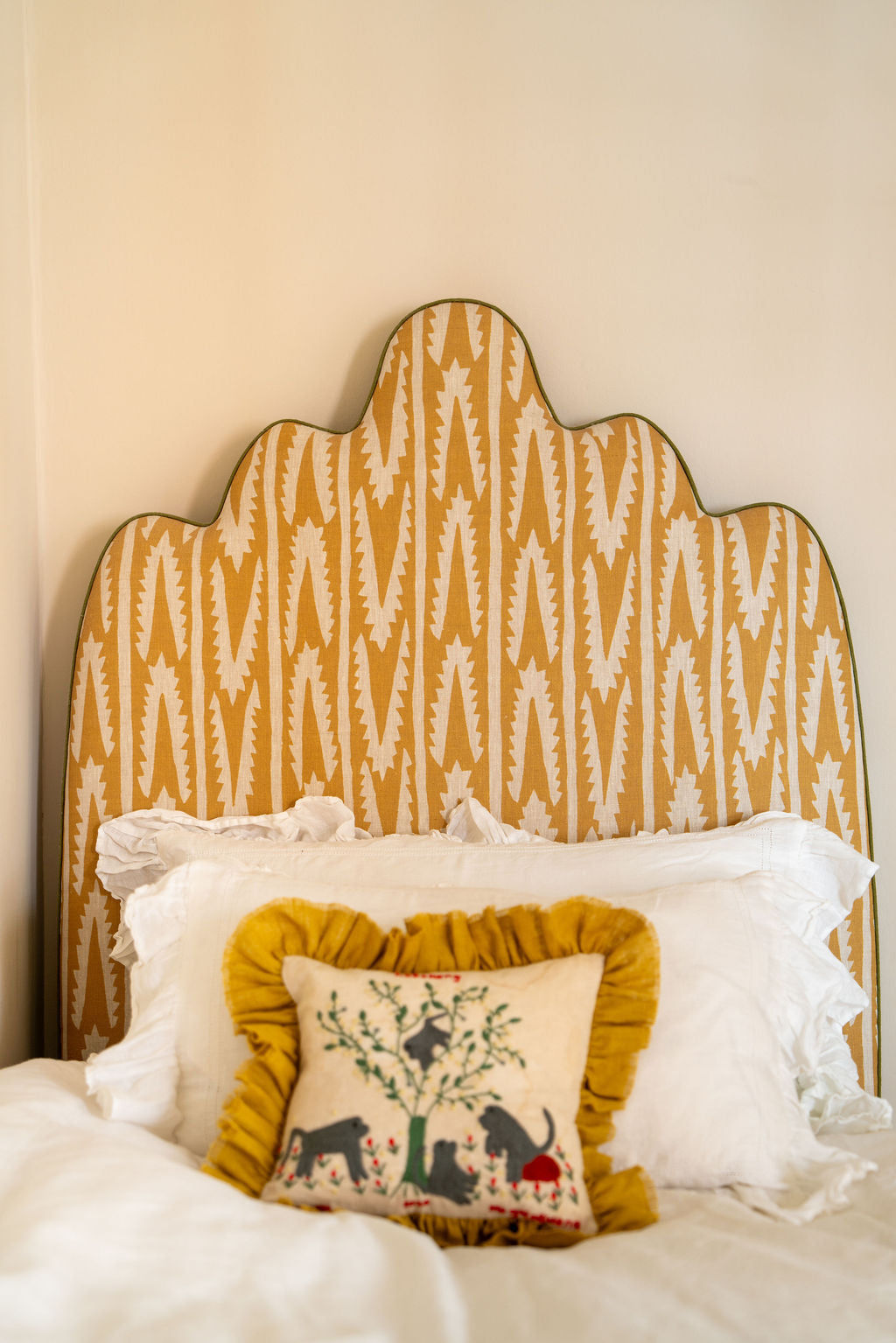 Ruffle Pillowcase Ivory White