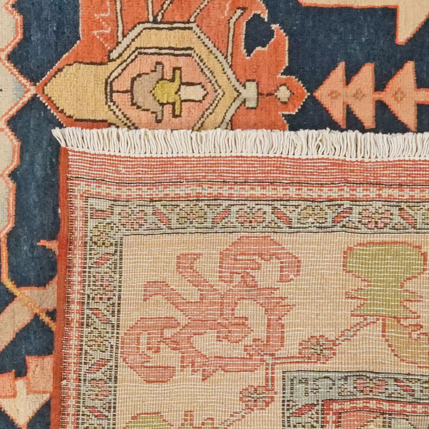 Serapi Carpet