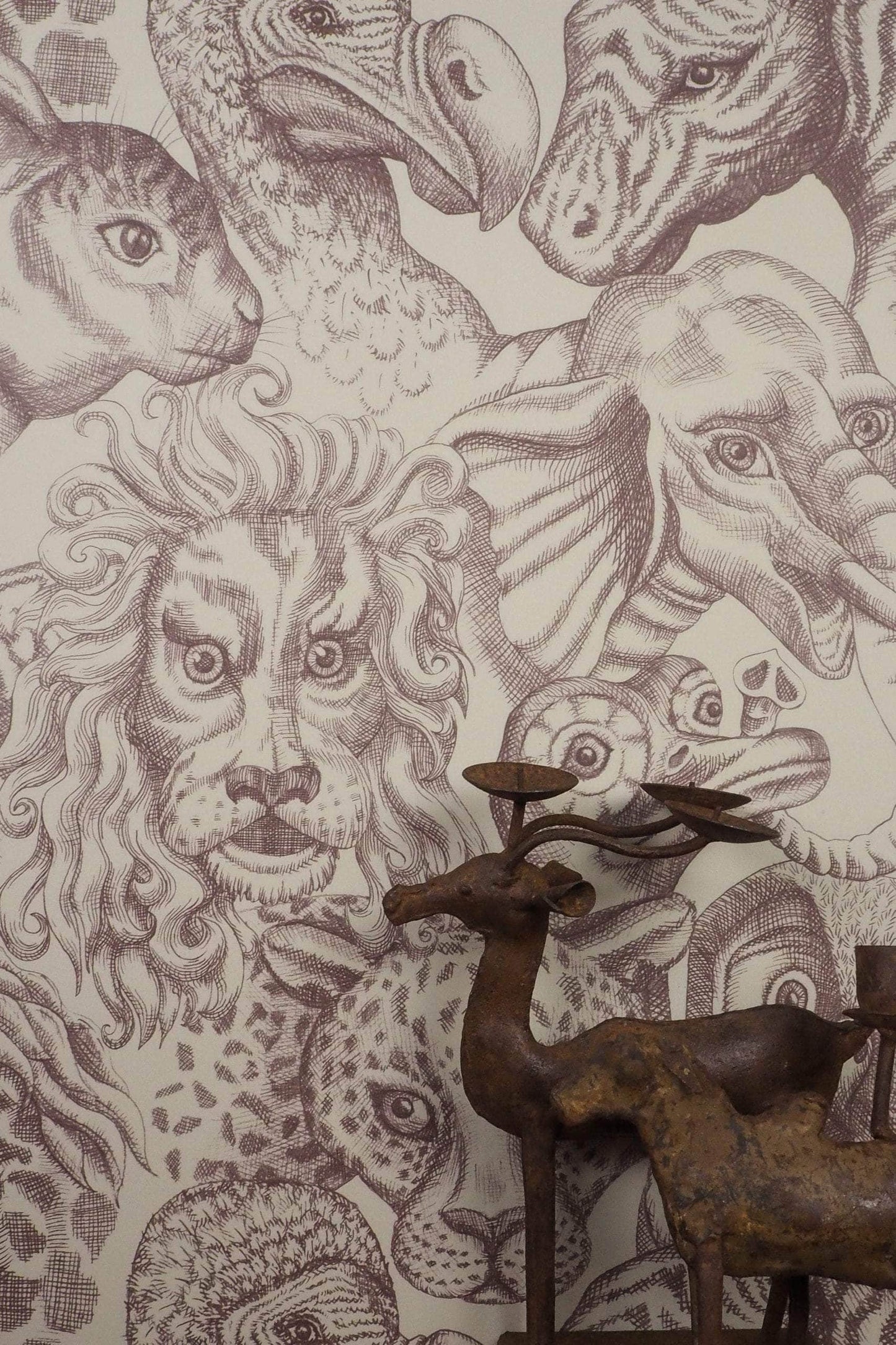 Rara Off White Wallpaper