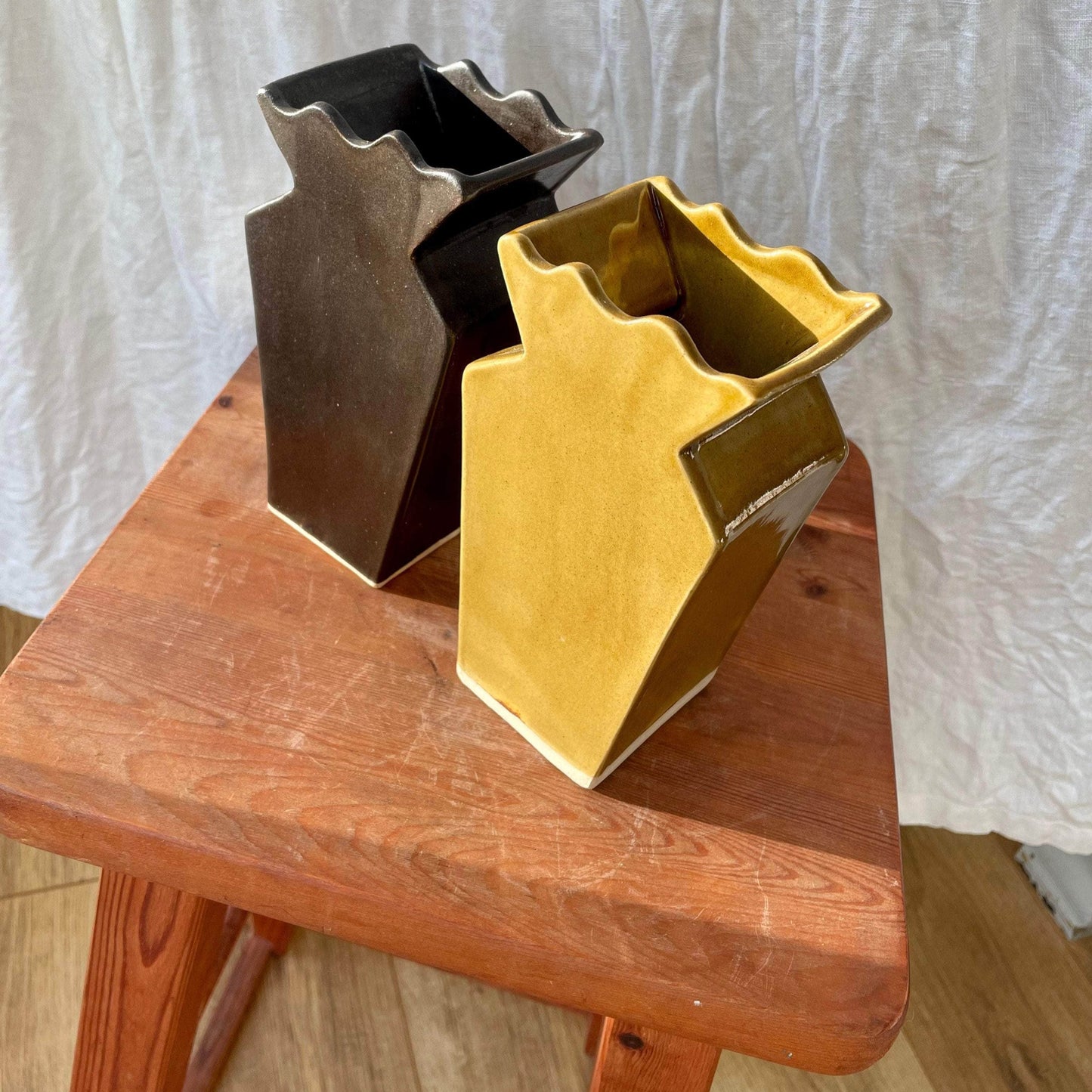 Mini Wavy Top Vase
