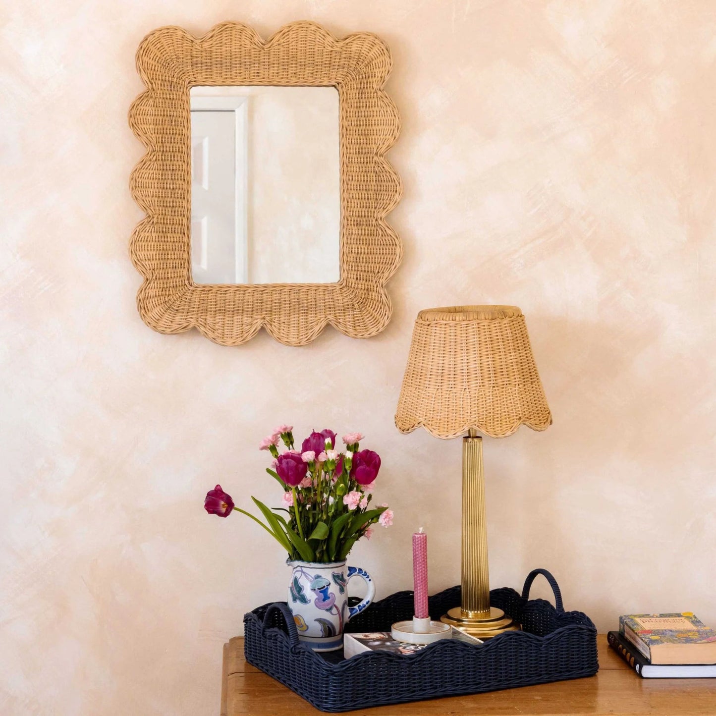 Mimi Scalloped Mirror (Medium)