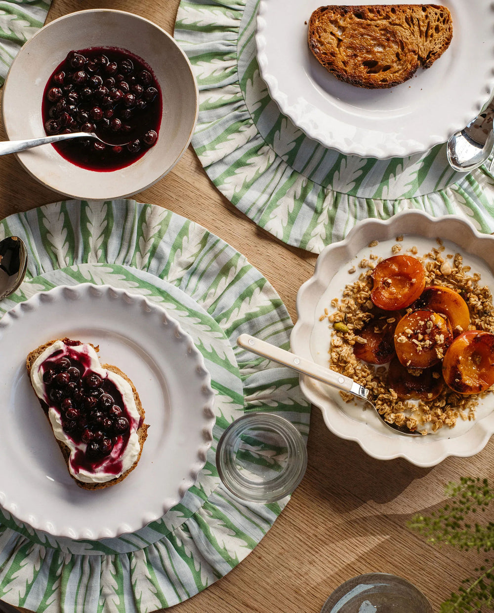 English Oak Reversible Placemat | Blush + Blue