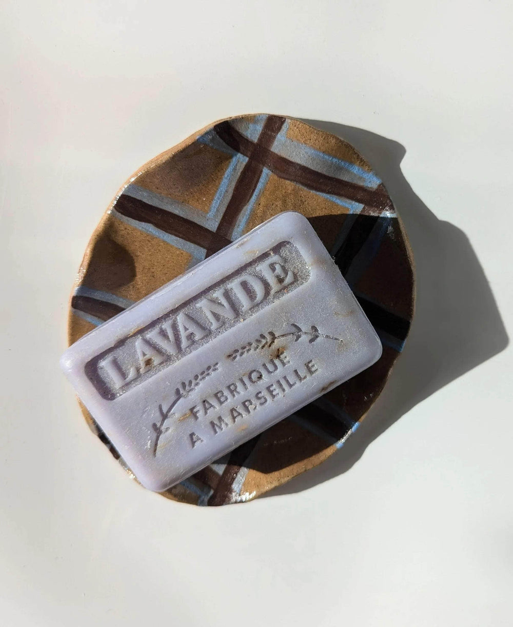 Gingham Stripe Wavy Soap Dish