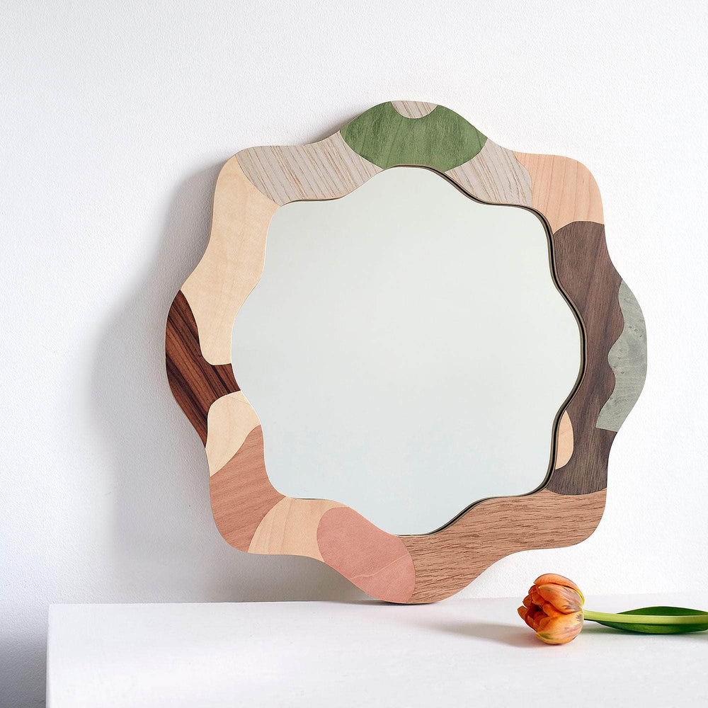 Round Curve Mirror