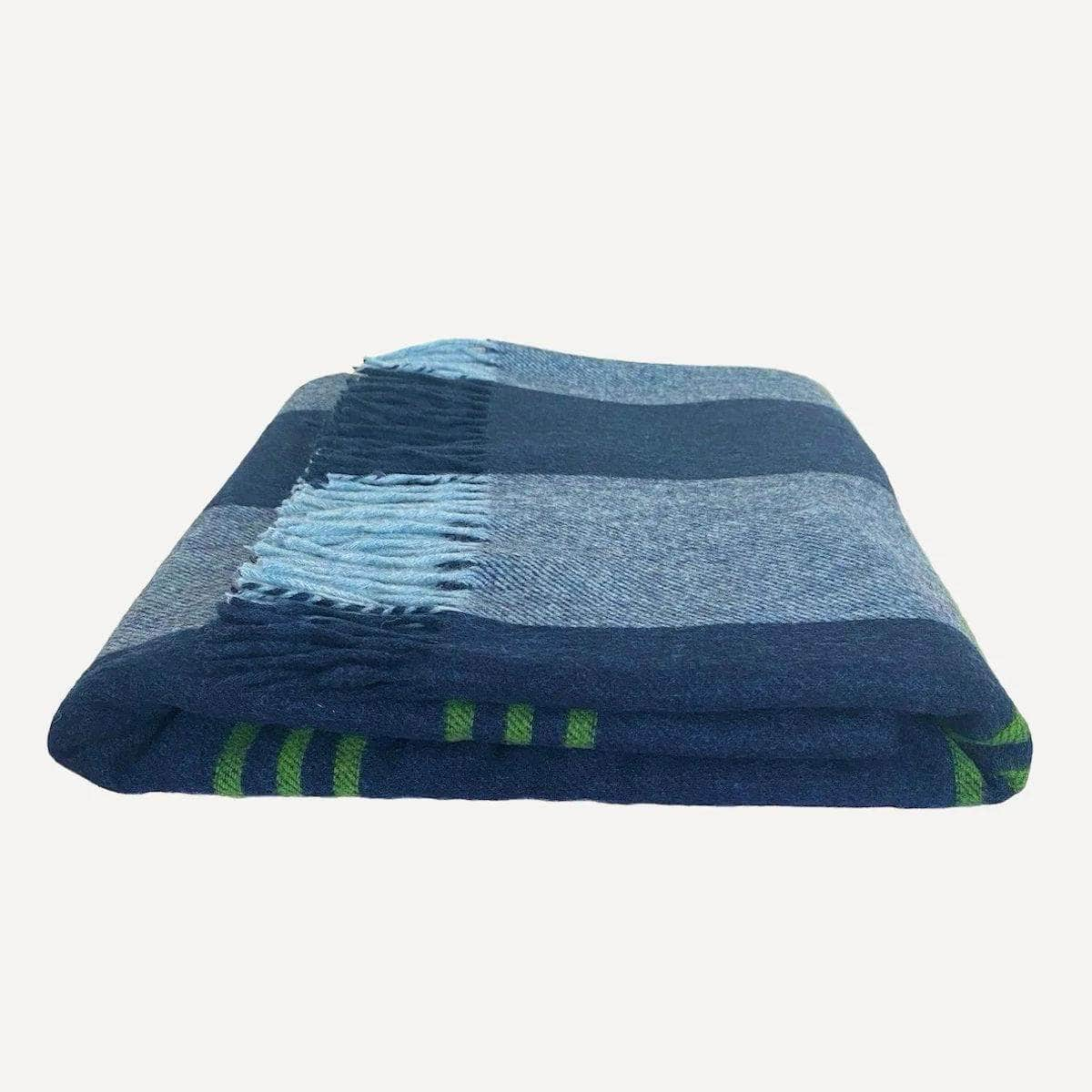 The Wilde Merino Lambswool Throw