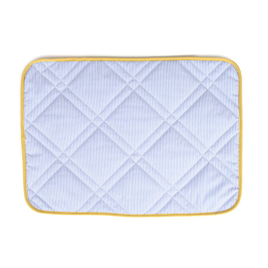 Quilted Placemat Blue Stripes