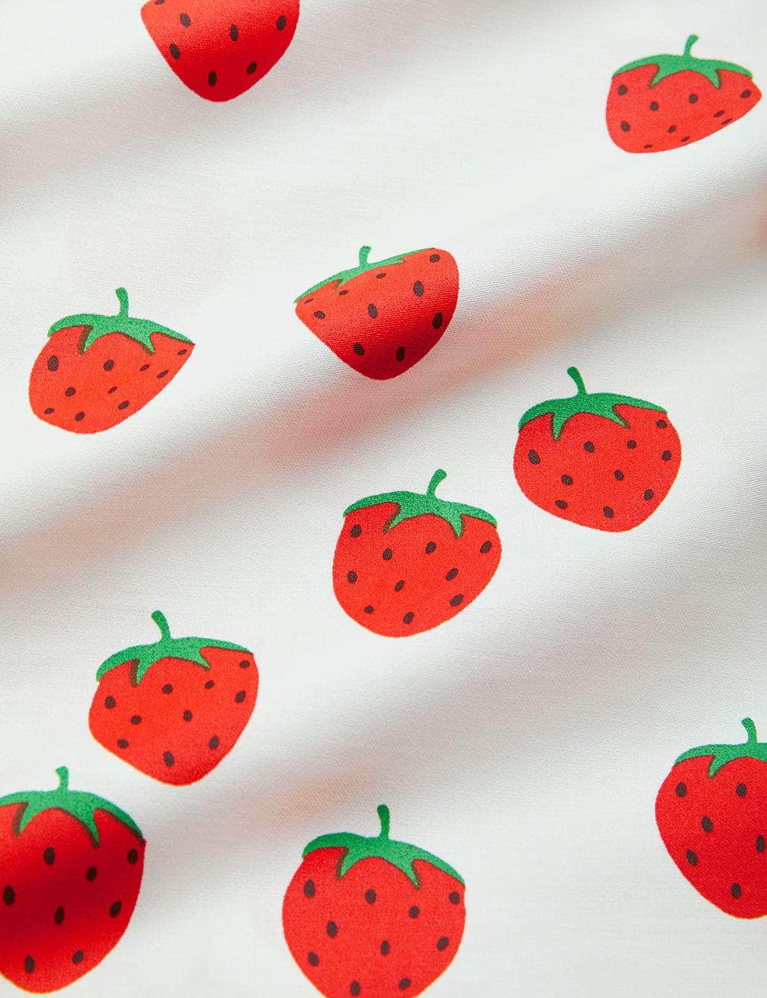 Child's Strawberry Print Bedding Set