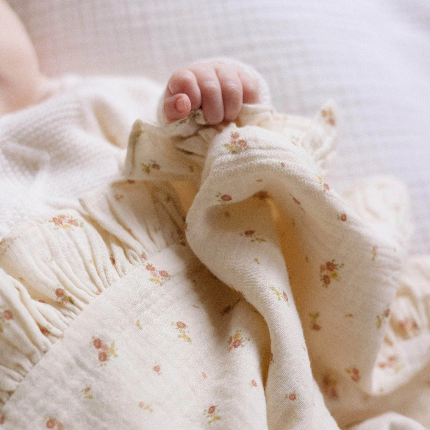 Baby Blanket - Beige & Flowers