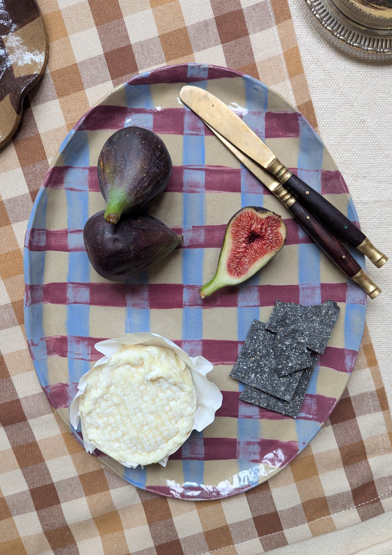 The Grazing Guide: Choosing the Perfect Platters for Effortless Entertaining