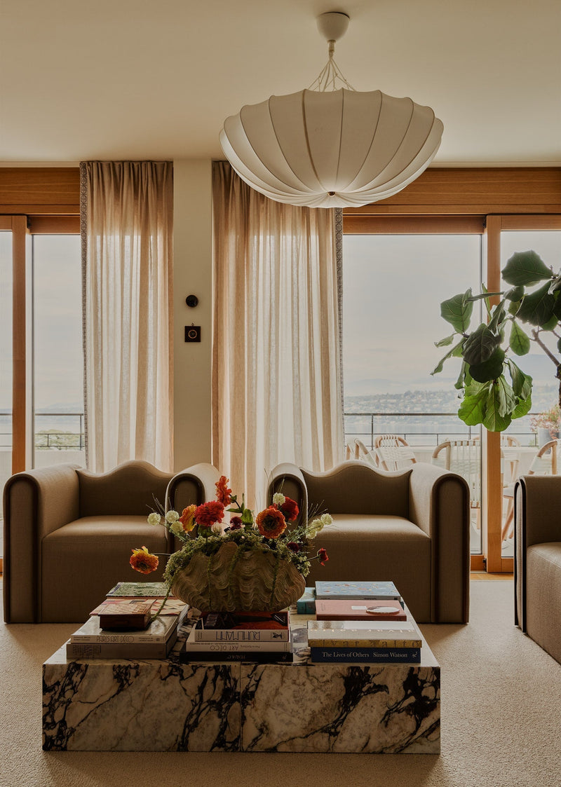Apartment by the Lake by Omoro Studio