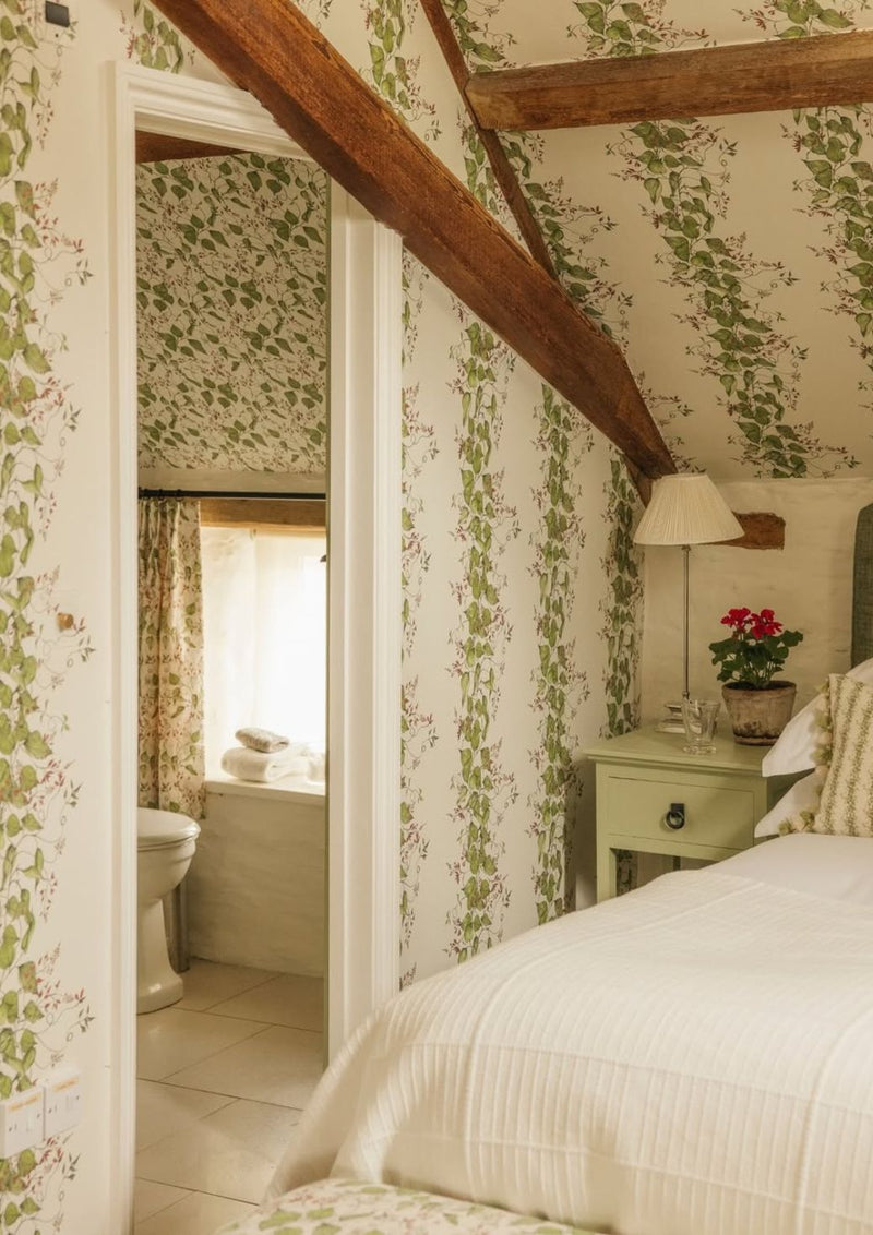 How to Style Your Bed Like a Boutique Hotel