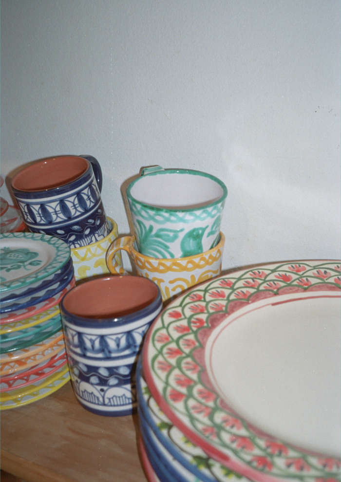 Bold & Beautiful: How Colorful Mediterranean Plates Brighten Up the Table