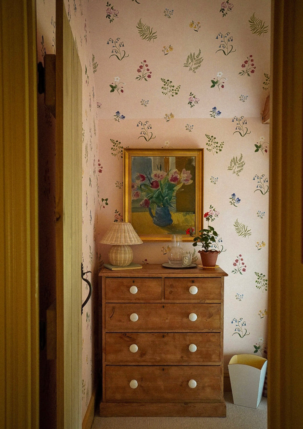 The Power of a Single Statement Piece in Small Spaces