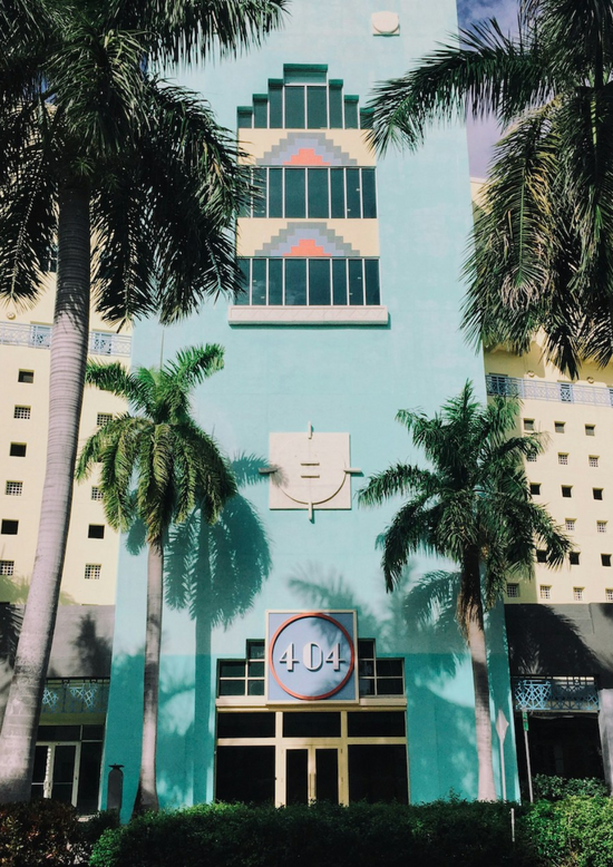 Stepping into Glamour: A Guide to Art Deco Design
