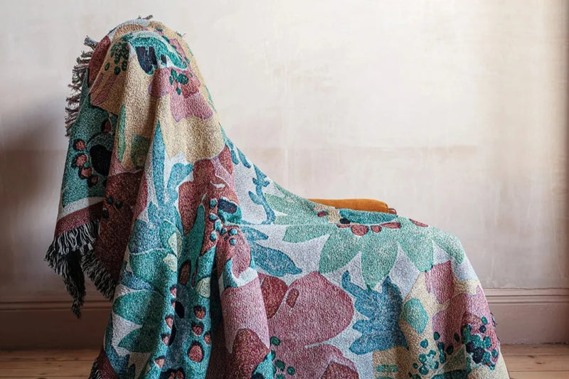 Throws & Blankets