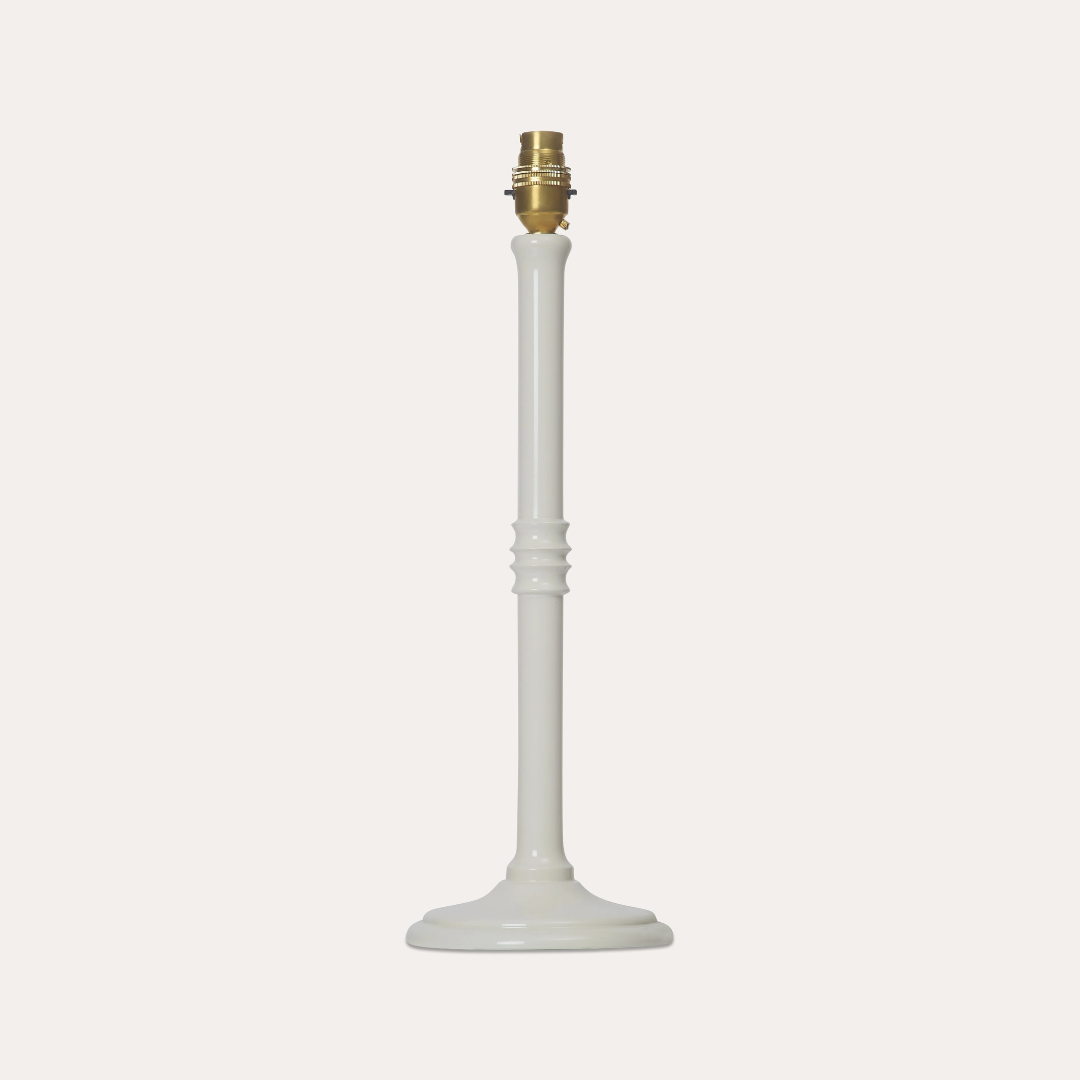 The Lacquered Lampstand in Magnolia