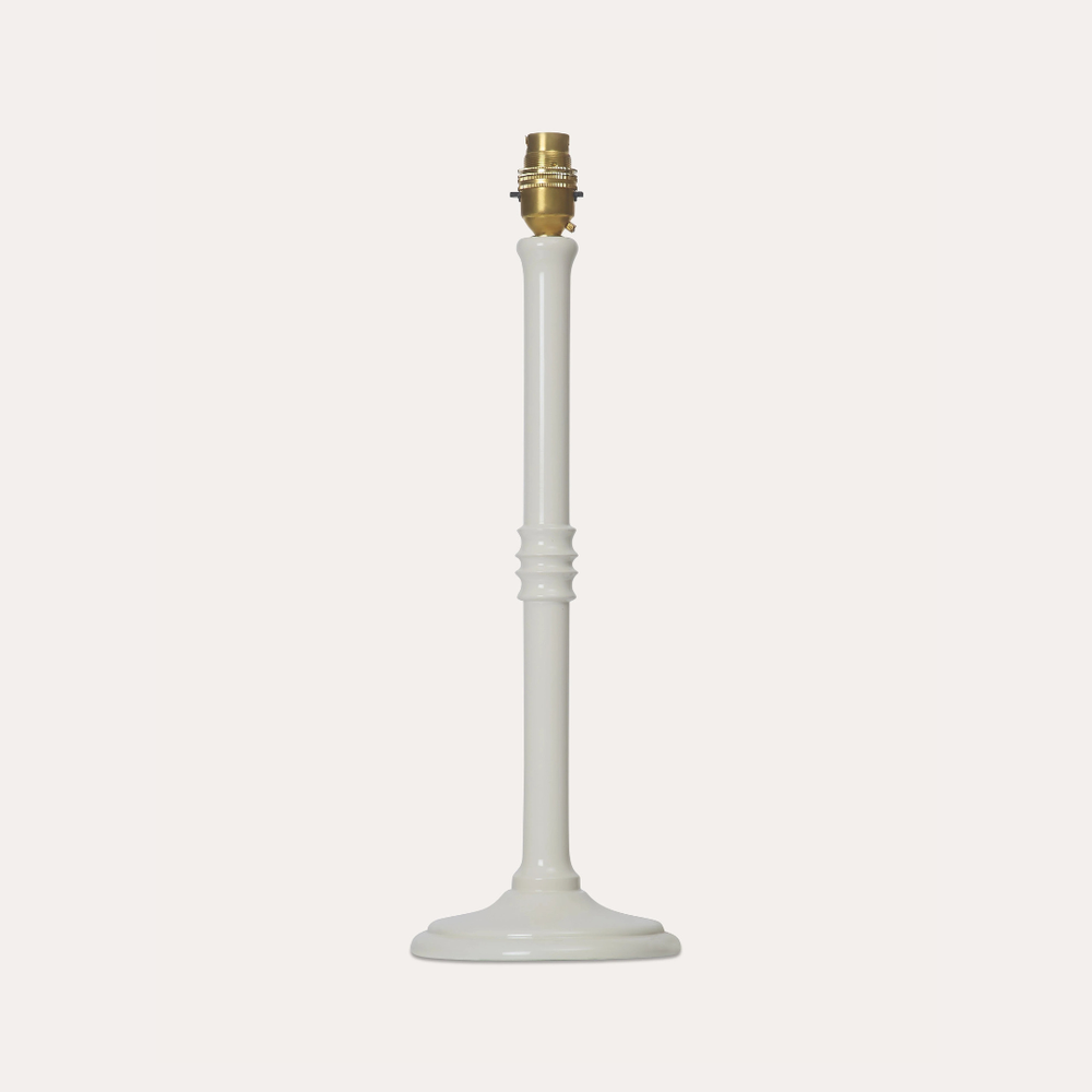 The Lacquered Lampstand in Magnolia