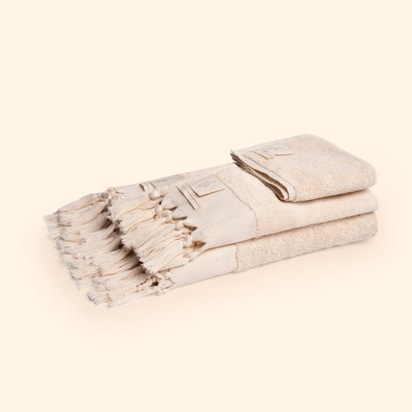 Plush & Bare Pure Cotton Mini Hand Towel In Cream