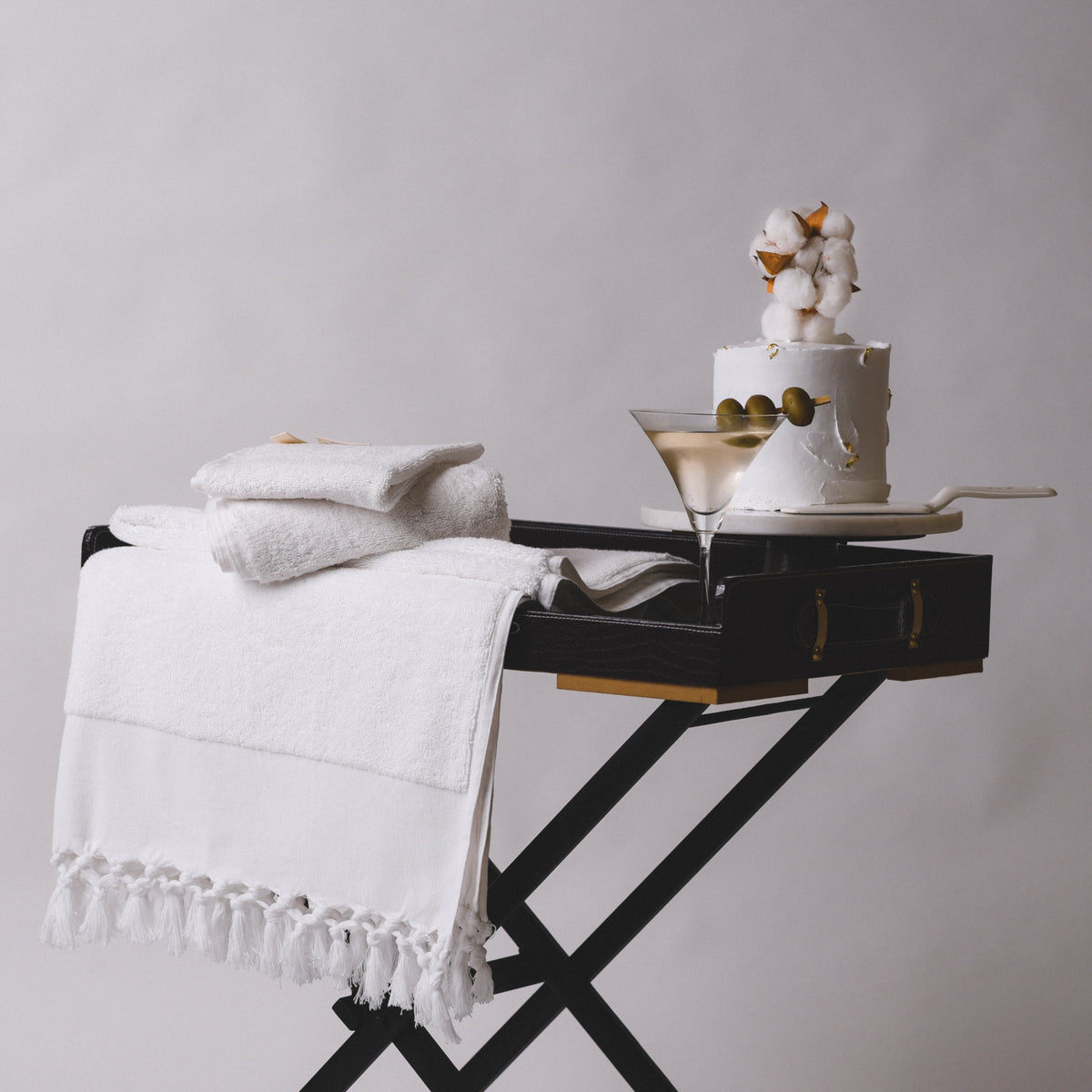 Plush & Bare Pure Cotton Bath Towel In White