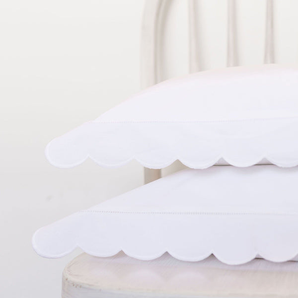 White scalloped edge pillowcase
