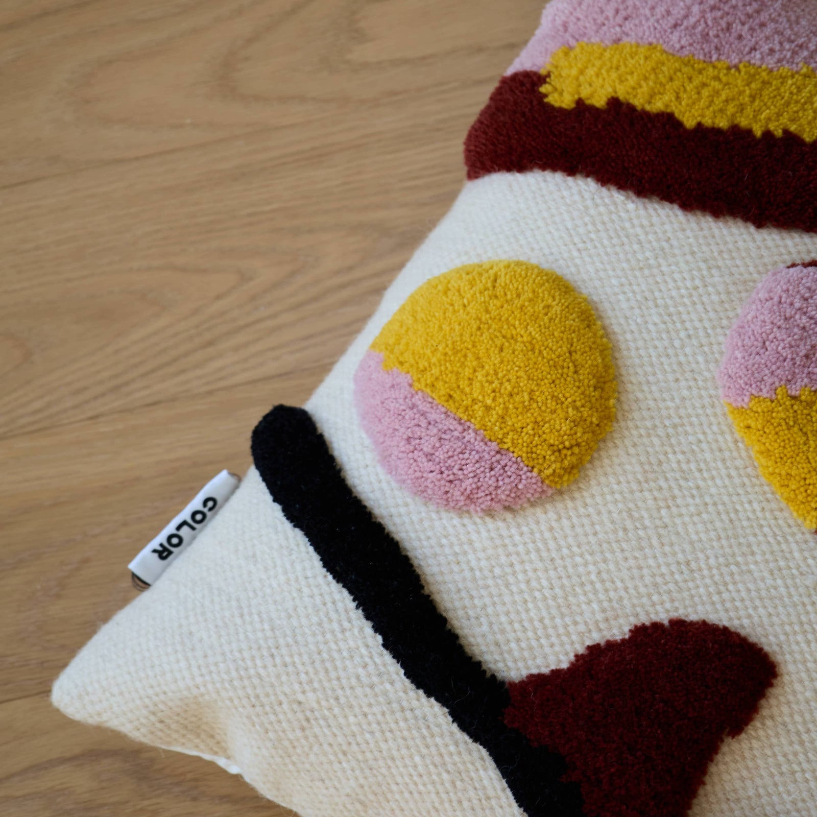 Jolly Cushion