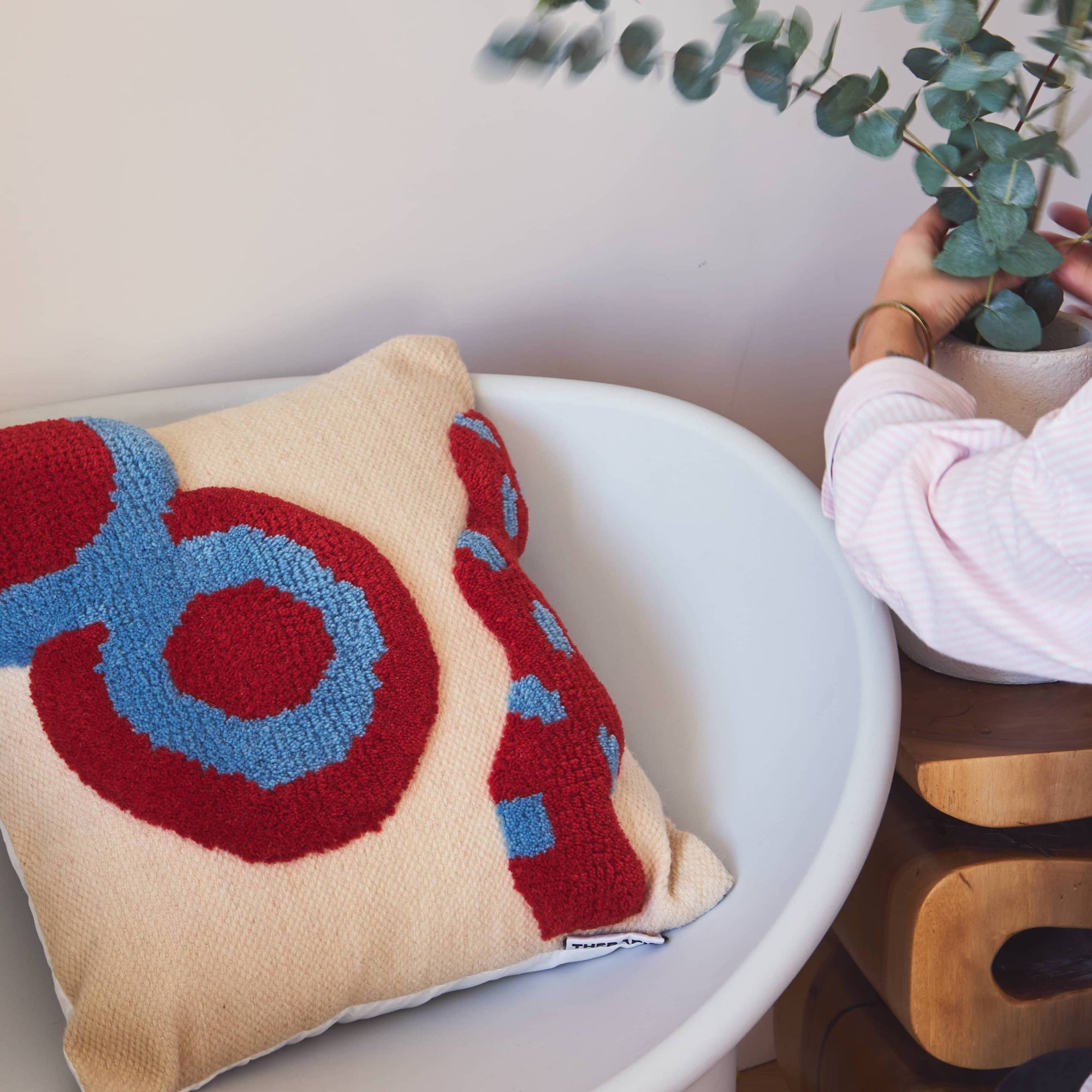 Sfera Cushion