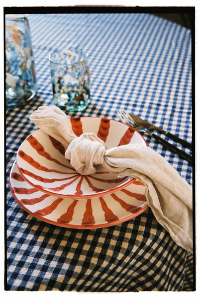 Wave Dinner Plate - Grenadine