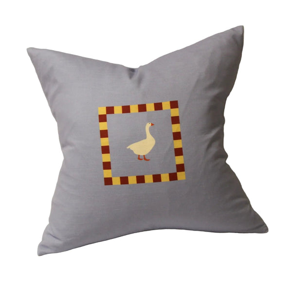 Pillow / Farm / Goose
