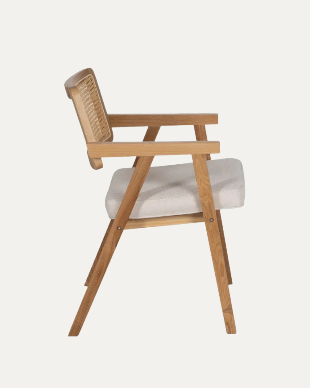 Cadeira com encosto Tróia em rattan clara