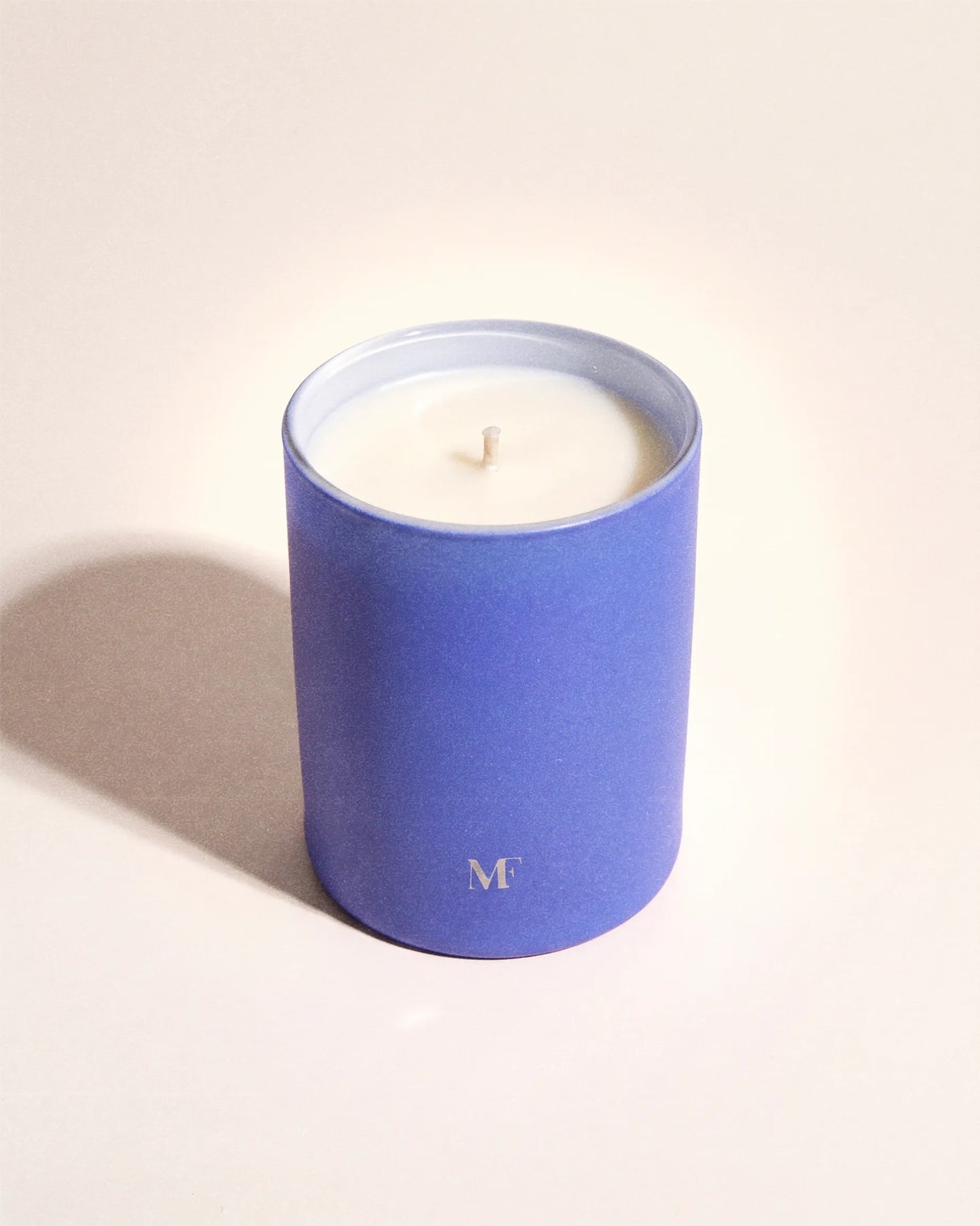 #17 Inès - Periwinkle Blue Candle